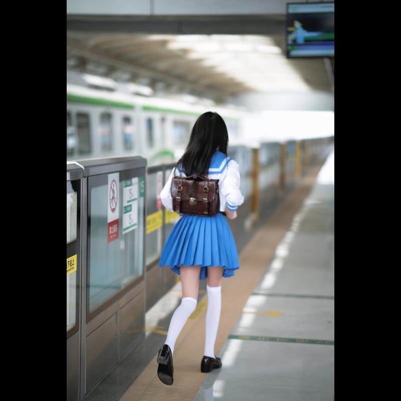 图片[5]-桜桃喵 地铁jk - 图鉴COS-图鉴COS