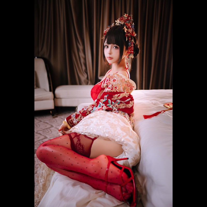 图片[4]-日奈娇(椎名莜) 洞房花烛 - 图鉴COS-图鉴COS
